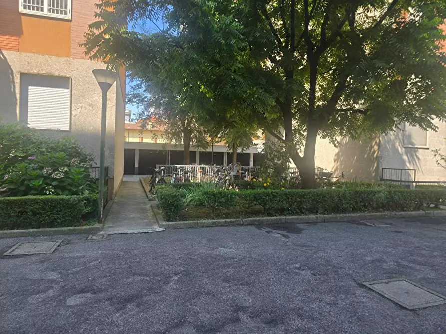 Immagine 33 di Appartamento in vendita  in Via Giorgio Merula 9 a Milano