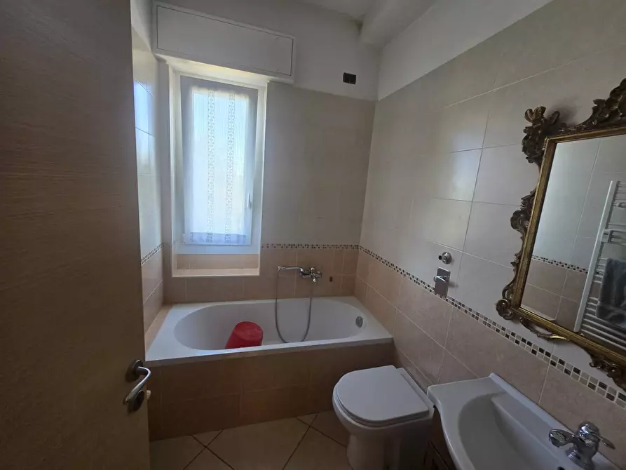 Immagine 10 di Appartamento in vendita  in Via Spinazzola 1 a Milano