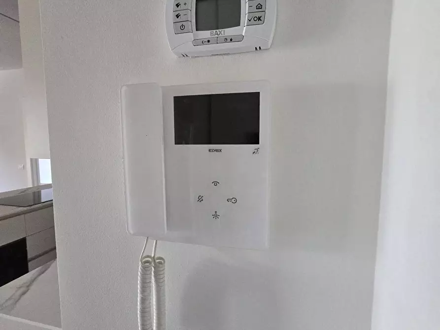 Immagine 22 di Attico in affitto  in Via Degli Odescalchi 6 a Milano