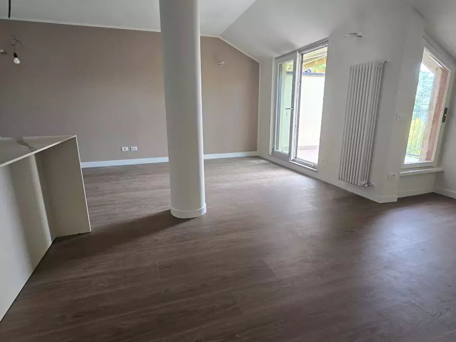 Immagine 6 di Attico in affitto  in Via Degli Odescalchi 6 a Milano