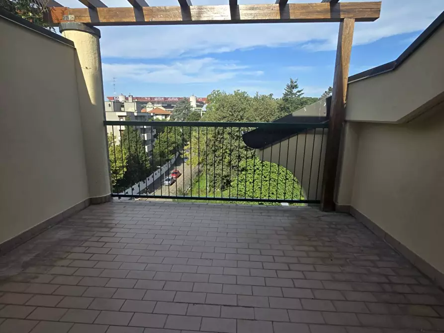 Immagine 2 di Attico in affitto  in Via Degli Odescalchi 6 a Milano