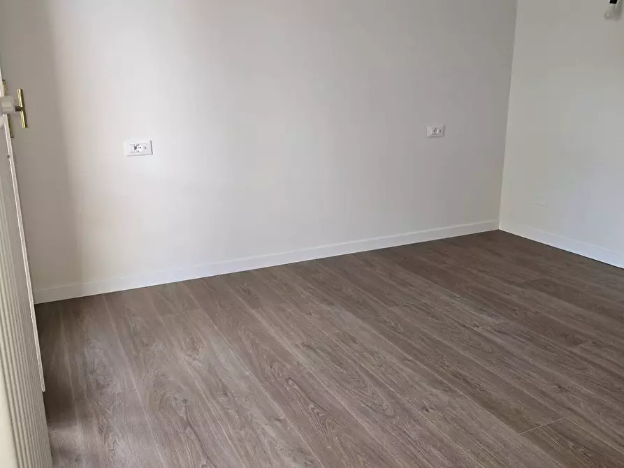 Immagine 20 di Attico in affitto  in Via Degli Odescalchi 6 a Milano