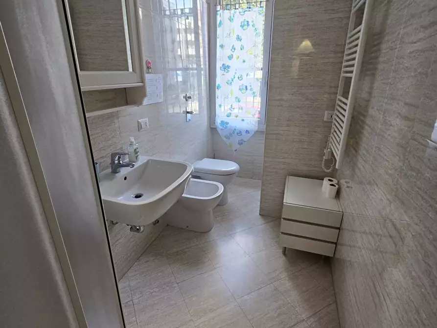 Immagine 14 di Appartamento in vendita  in Via Airolo 25 a Milano