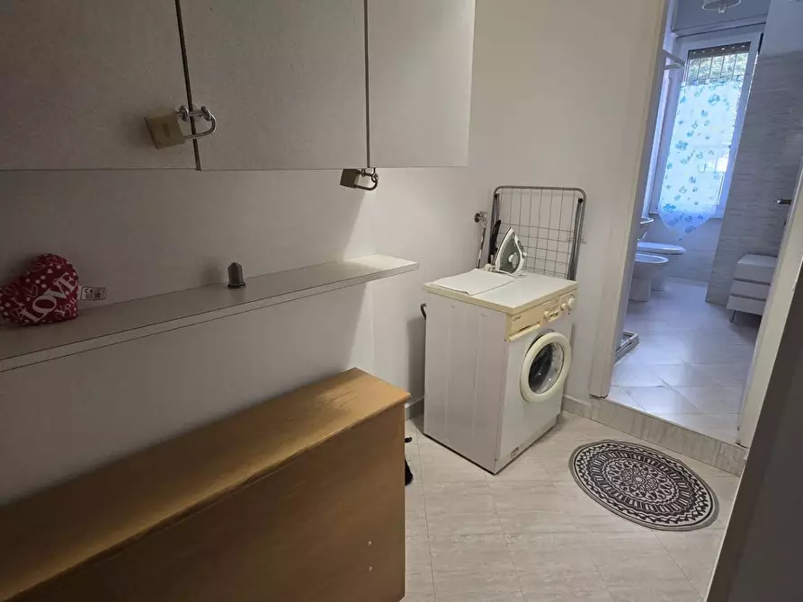 Immagine 13 di Appartamento in vendita  in Via Airolo 25 a Milano