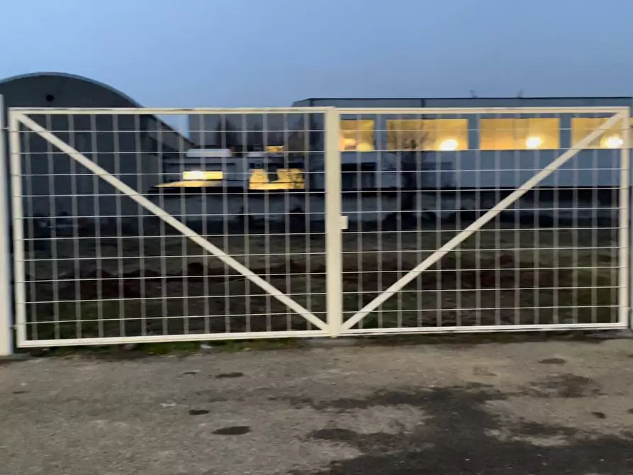 Immagine 18 di Villa in vendita  in este a Canegrate