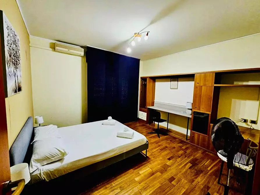 Immagine 16 di Camera in affitto  in Via Degli Abeti 15 a Milano