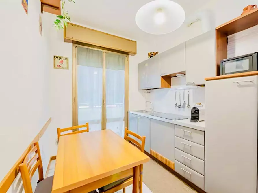 Immagine 19 di Appartamento in affitto  in Via Degli Abeti 15 a Milano