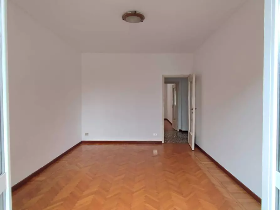 Immagine 5 di Appartamento in vendita  in Piazza Melozzo da Forlì 5 a Milano