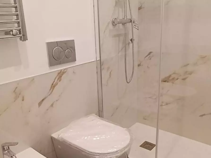 Immagine 17 di Appartamento in vendita  in COLUCCIO SALUTATI 7 a Milano