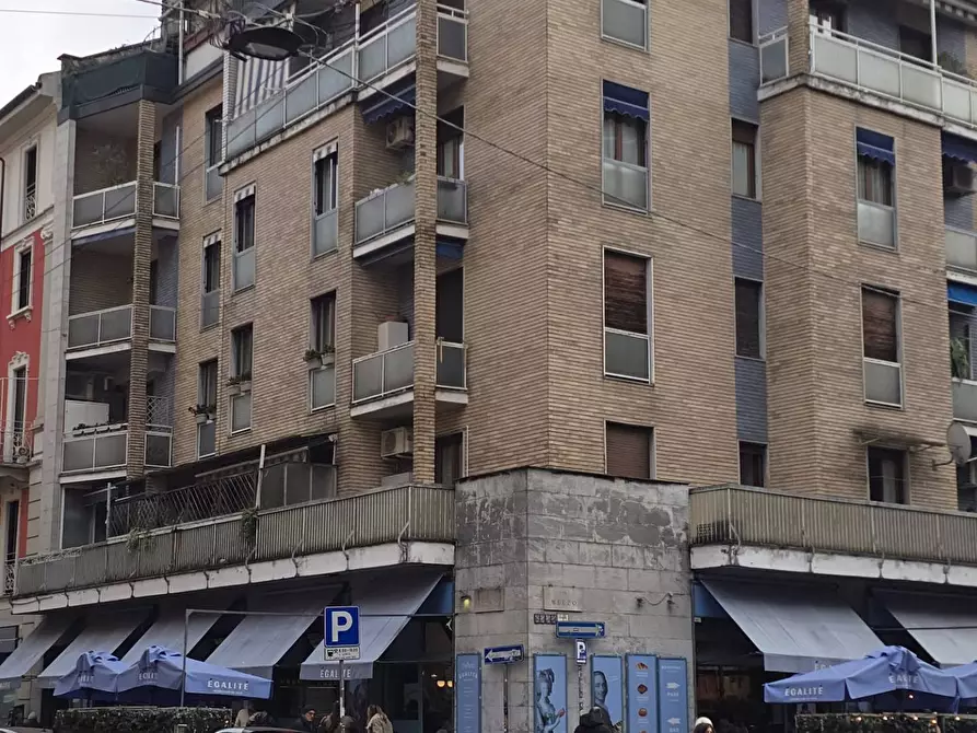 Immagine 18 di Appartamento in vendita  in Via Melzo 13 a Milano