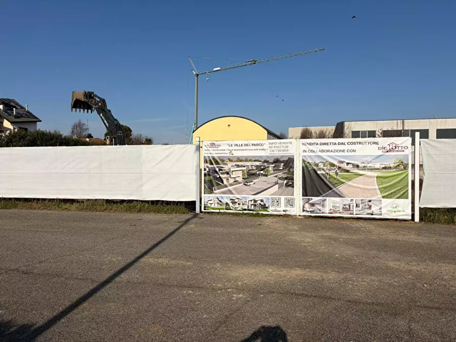 Immagine 21 di Villa in vendita  in este a Canegrate