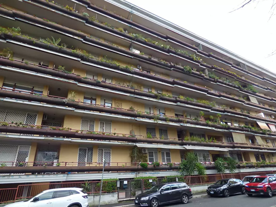 Immagine 70 di Appartamento in vendita  in VIA LEARCO GUERRA a Roma