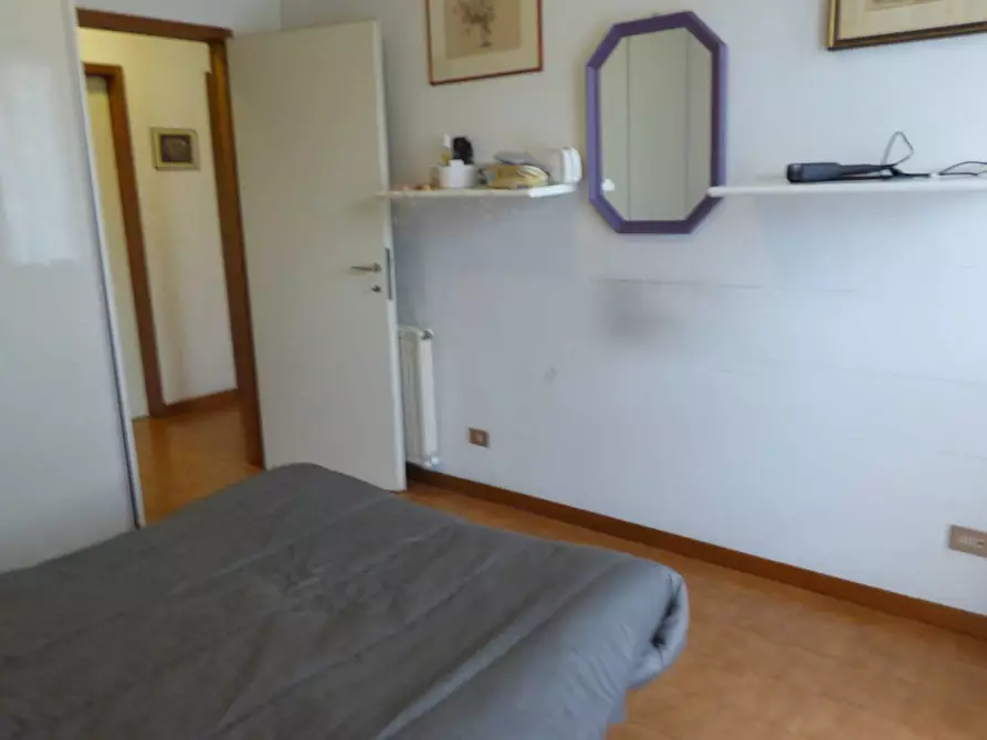 Immagine 20 di Appartamento in vendita  in VIA LEARCO GUERRA a Roma