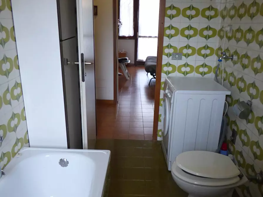 Immagine 32 di Appartamento in vendita  in VIA LEARCO GUERRA a Roma