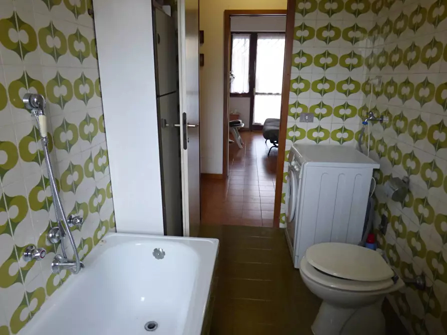 Immagine 33 di Appartamento in vendita  in VIA LEARCO GUERRA a Roma