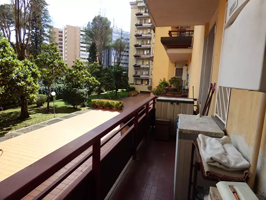 Immagine 48 di Appartamento in vendita  in VIA LEARCO GUERRA a Roma