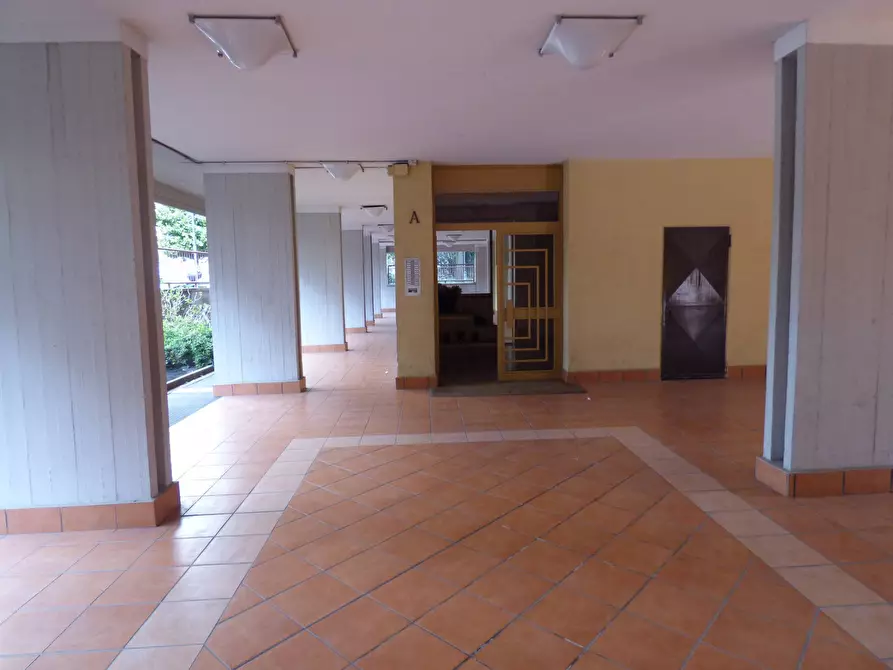 Immagine 53 di Appartamento in vendita  in VIA LEARCO GUERRA a Roma