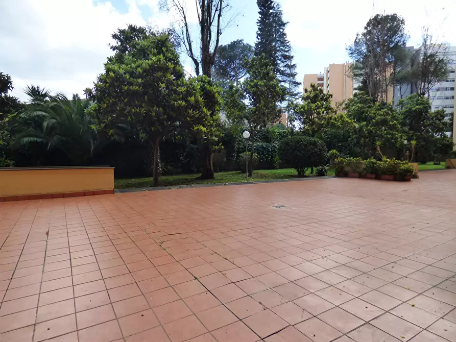 Immagine 55 di Appartamento in vendita  in VIA LEARCO GUERRA a Roma