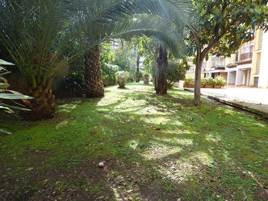 Immagine 56 di Appartamento in vendita  in VIA LEARCO GUERRA a Roma