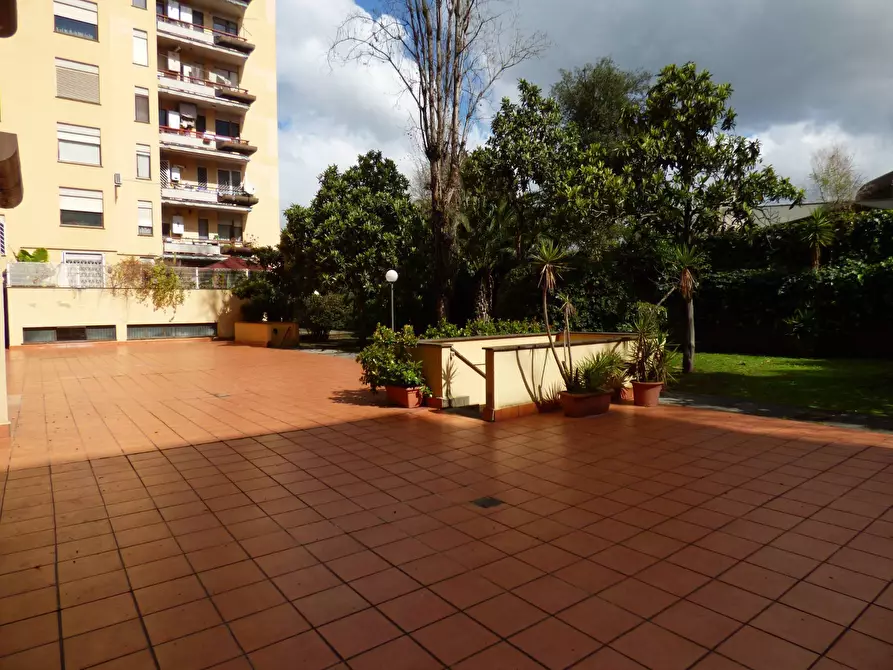 Immagine 59 di Appartamento in vendita  in VIA LEARCO GUERRA a Roma