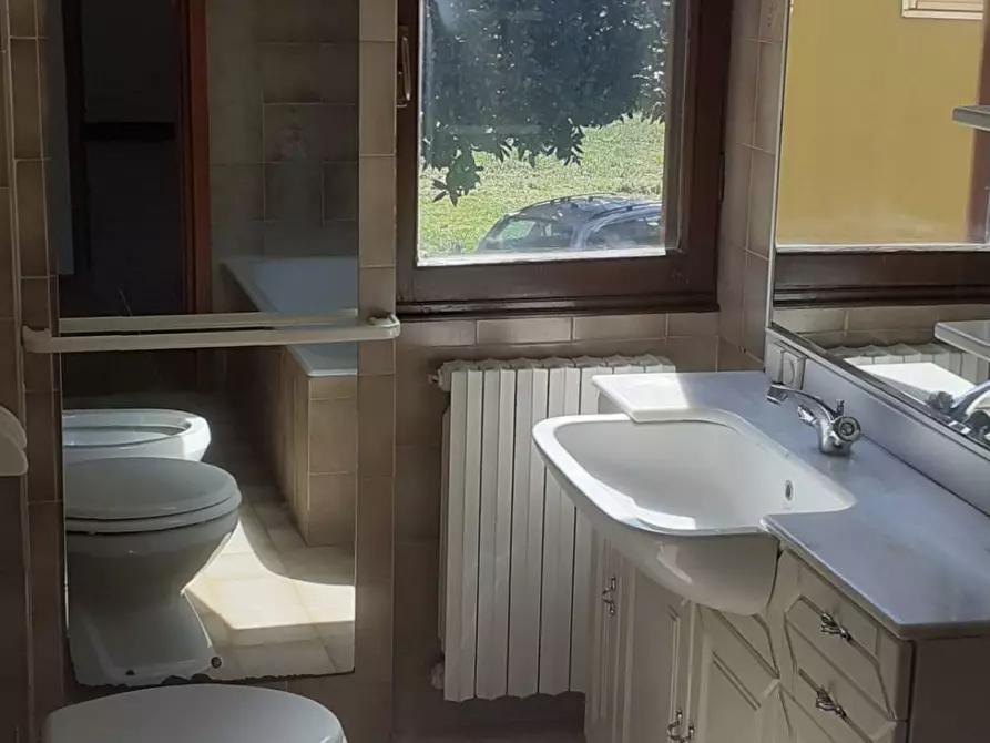 Immagine 25 di Appartamento in vendita  in Baselica Bologna a Lacchiarella