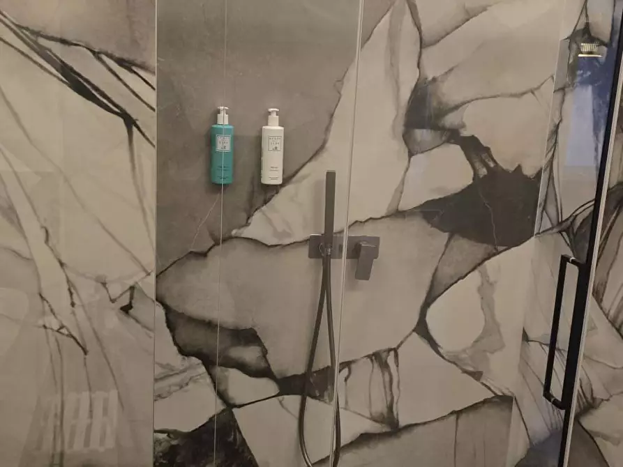 Immagine 43 di Appartamento in affitto  in Via Torino 62 a Milano