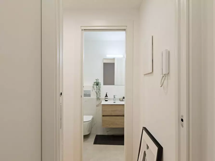 Immagine 22 di Appartamento in vendita  in COLUCCIO SALUTATI 7 a Milano