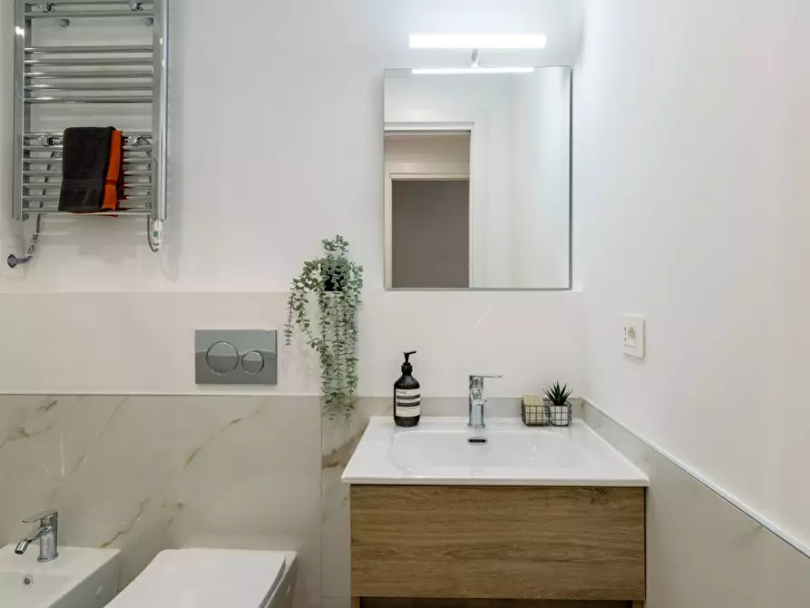 Immagine 23 di Appartamento in vendita  in COLUCCIO SALUTATI 7 a Milano