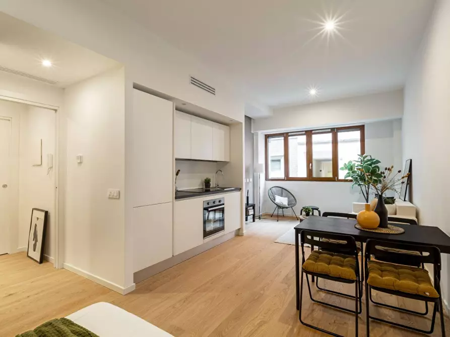 Immagine 28 di Appartamento in vendita  in COLUCCIO SALUTATI 7 a Milano