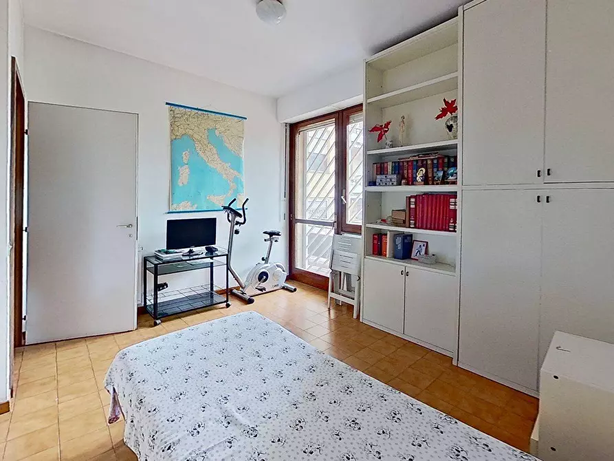 Immagine 92 di Appartamento in vendita  in VIA LEARCO GUERRA a Roma