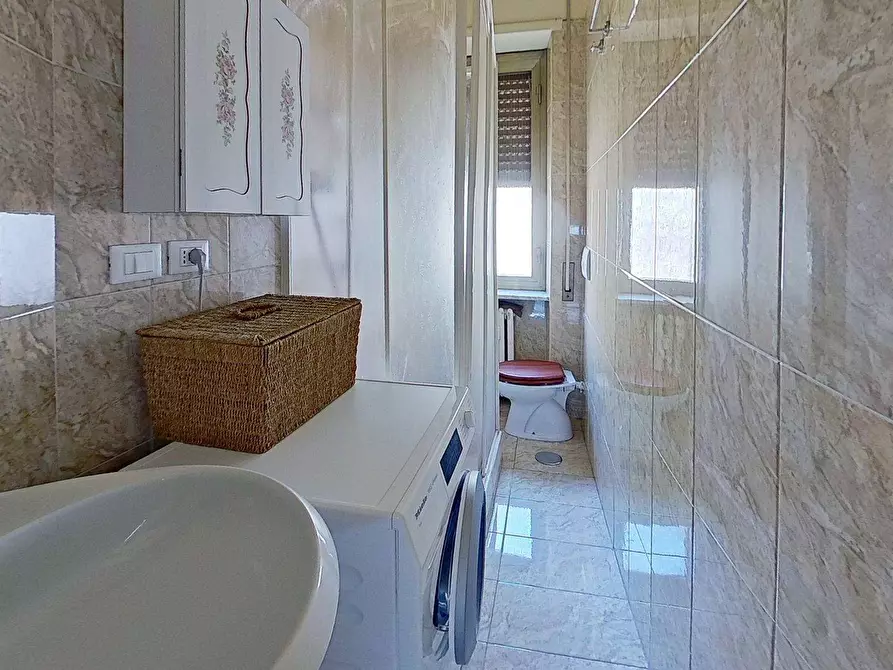 Immagine 21 di Appartamento in vendita  in VIA LIVIO TEMPESTA 18 a Roma