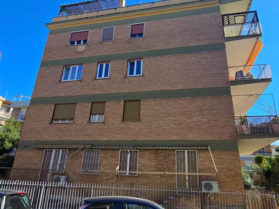Immagine 52 di Appartamento in vendita  in VIA LIVIO TEMPESTA 18 a Roma