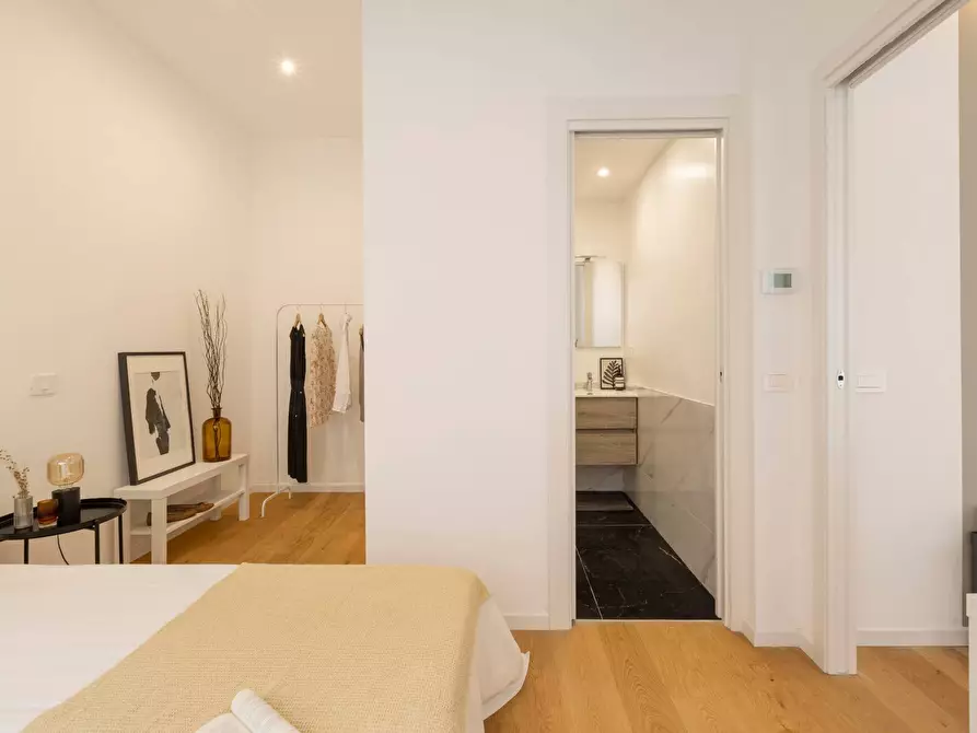 Immagine 14 di Appartamento in vendita  in COLUCCIO SALUTATI 7 a Milano