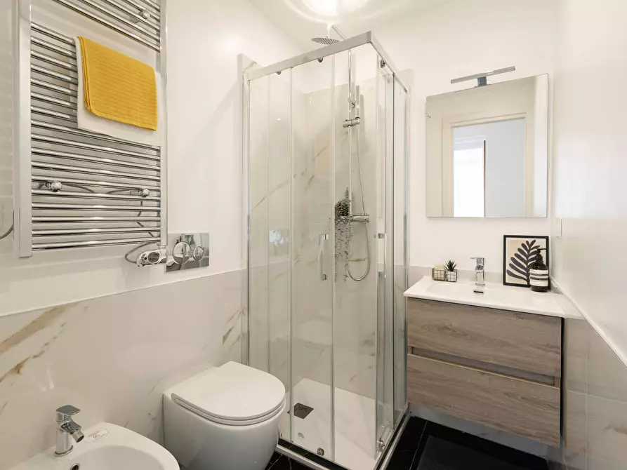 Immagine 16 di Appartamento in vendita  in COLUCCIO SALUTATI 7 a Milano