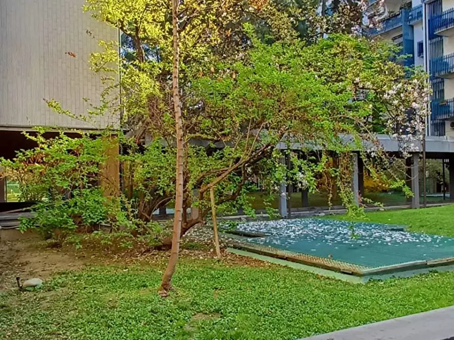 Immagine 19 di Appartamento in vendita  in COLUCCIO SALUTATI 7 a Milano