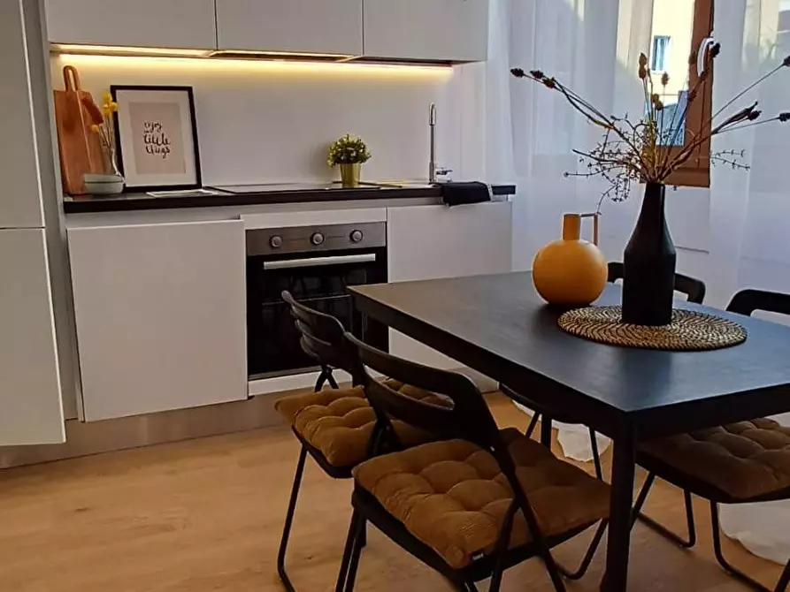 Immagine 18 di Appartamento in vendita  in COLUCCIO SALUTATI 7 a Milano