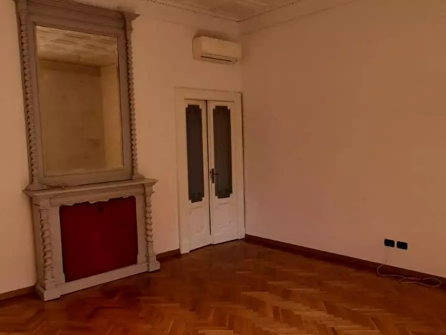 Immagine 2 di Appartamento in affitto  in V. Paolo Giovio 45 a Milano
