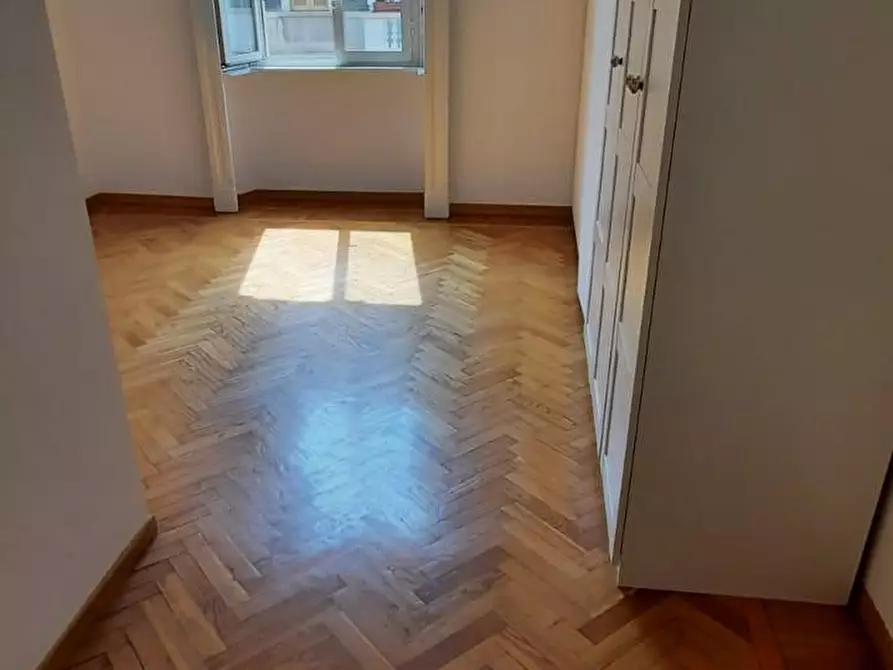 Immagine 23 di Appartamento in affitto  in V. Paolo Giovio 45 a Milano
