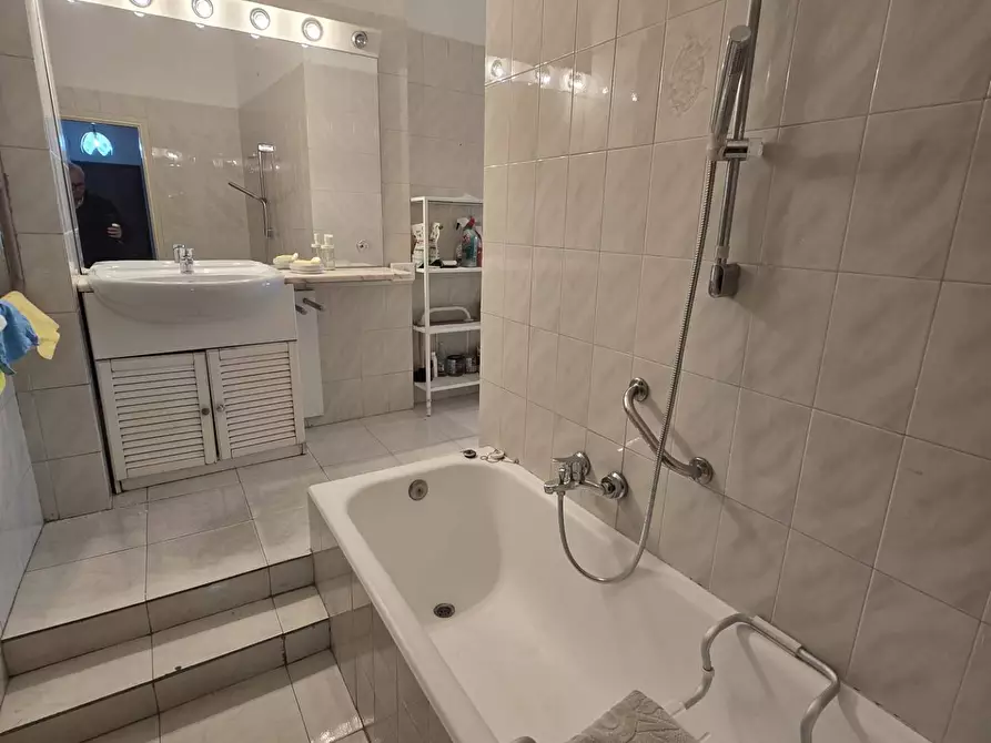 Immagine 18 di Appartamento in affitto  in VIA DEZZA 24 a Milano