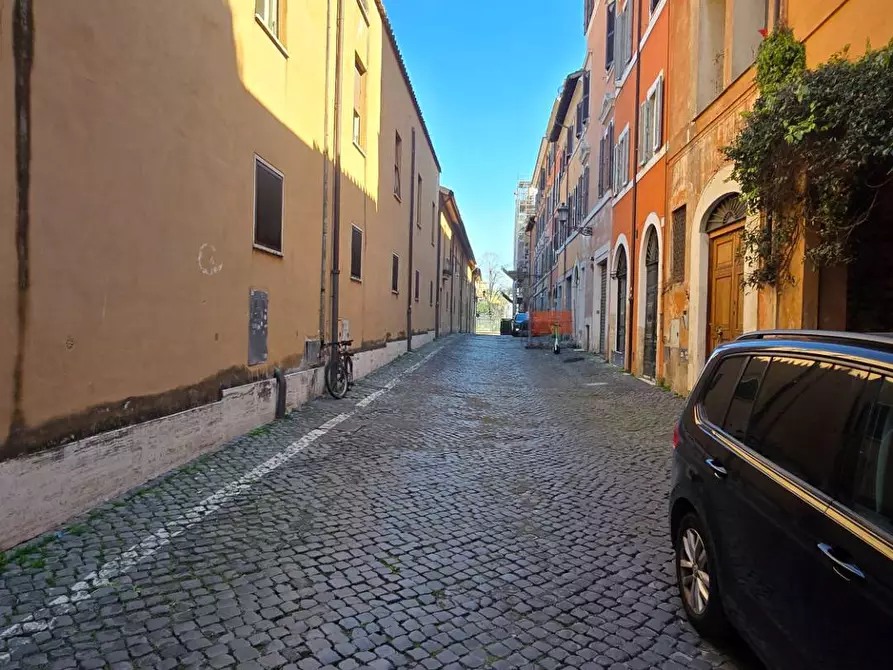 Immagine 55 di Appartamento in vendita  in Via Dei Foraggi 88A a Roma