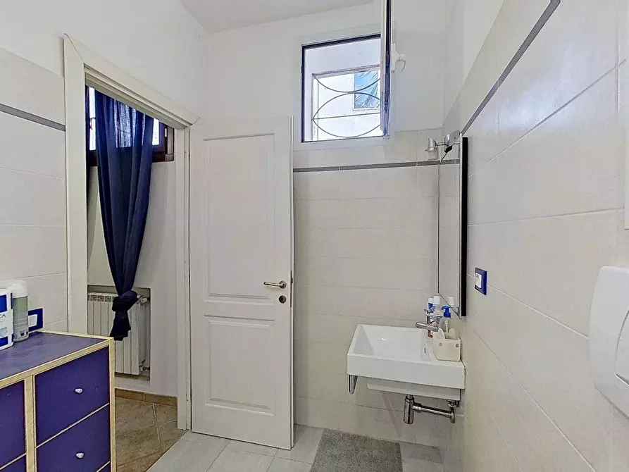 Immagine 20 di Appartamento in vendita  in Via Dei Foraggi 88A a Roma