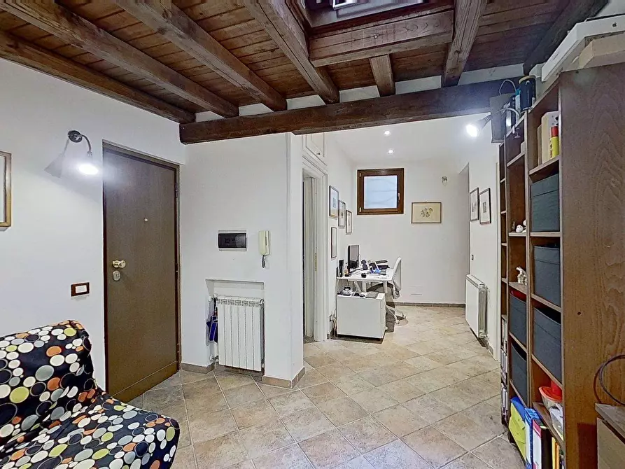 Immagine 4 di Appartamento in vendita  in Via Dei Foraggi 88A a Roma