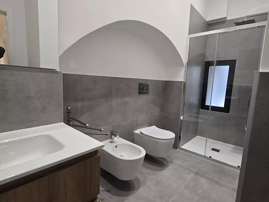 Immagine 16 di Appartamento in affitto  in Via Pontaccio 2 a Milano