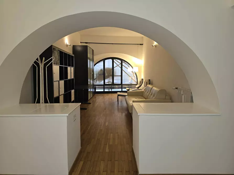 Immagine 2 di Appartamento in affitto  in Via Pontaccio 2 a Milano