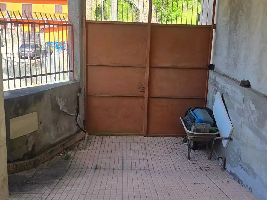 Immagine 7 di Villa in vendita  in VIA MULINO ROTTO SNC a Grantola