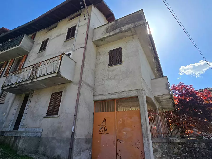 Immagine 8 di Villa in vendita  in VIA MULINO ROTTO SNC a Grantola