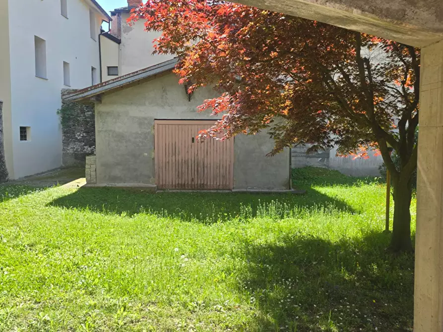 Immagine 15 di Villa in vendita  in VIA MULINO ROTTO SNC a Grantola