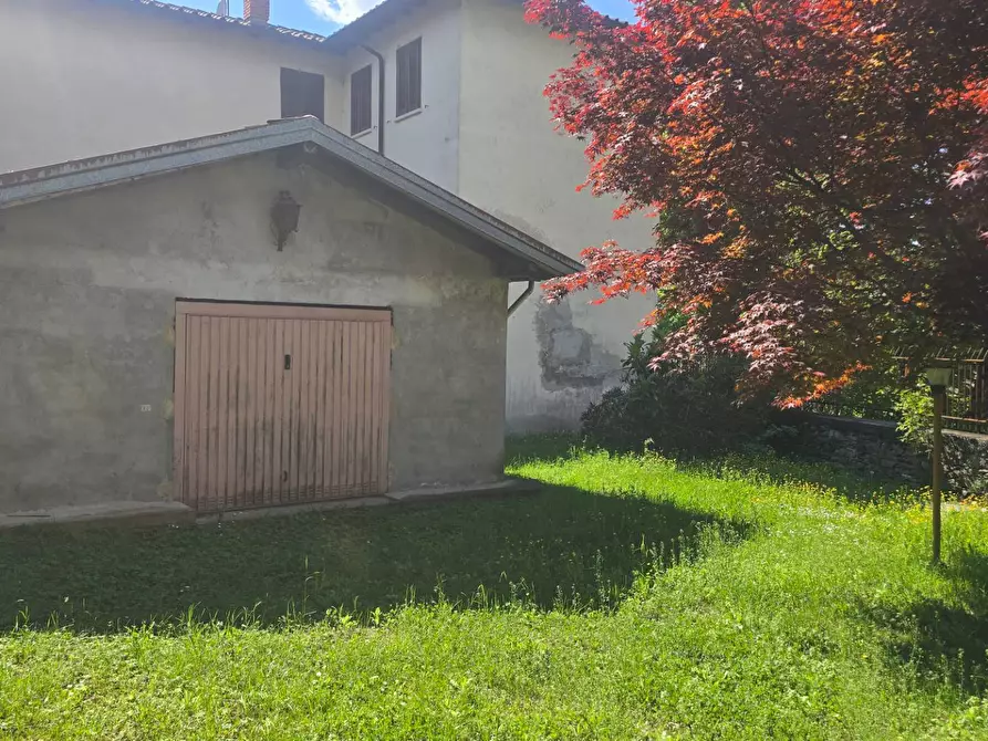 Immagine 16 di Villa in vendita  in VIA MULINO ROTTO SNC a Grantola