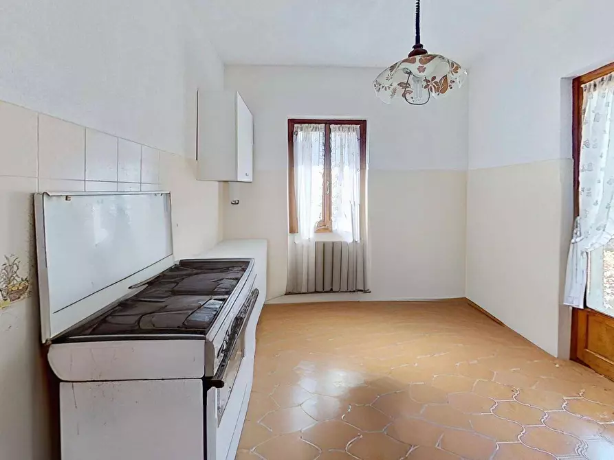 Immagine 19 di Villa in vendita  in VIA MULINO ROTTO SNC a Grantola