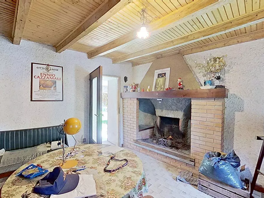 Immagine 35 di Villa in vendita  in VIA MULINO ROTTO SNC a Grantola
